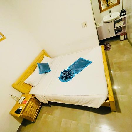 Shark Hostel Хюе Екстер'єр фото