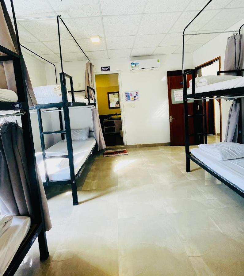 Shark Hostel Хюе Екстер'єр фото