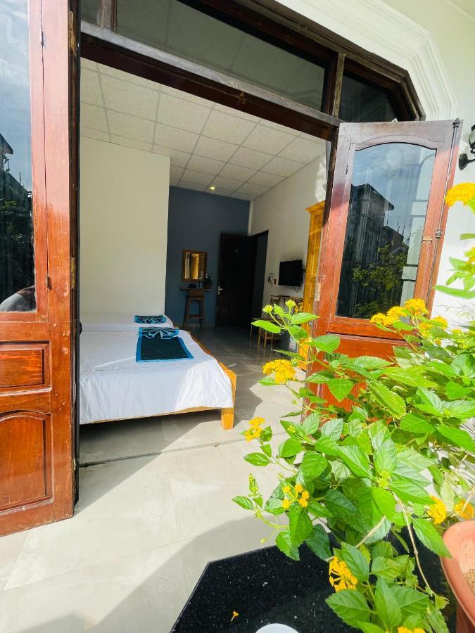 Shark Hostel Хюе Екстер'єр фото